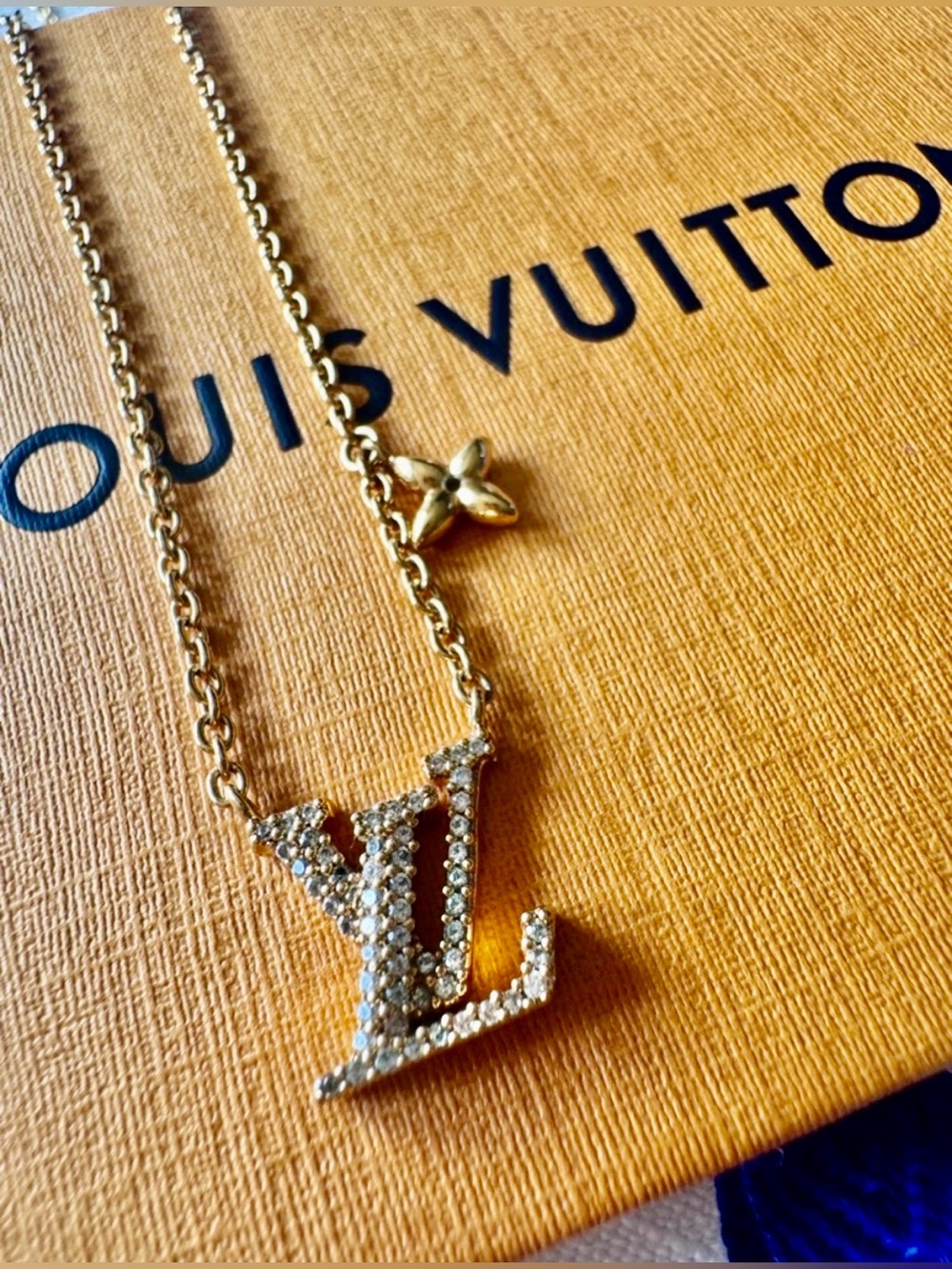 Louis Vuitton LV Gold Iconic Necklace